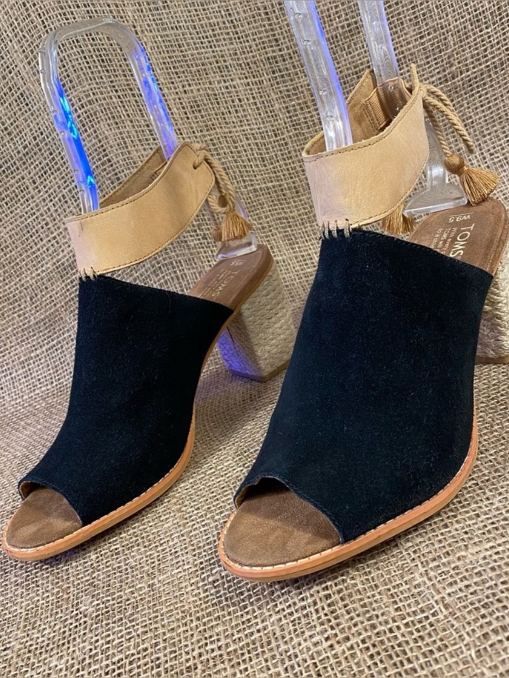 TOMS Black Majorca Suede Block Heel Tie Back Sandals Women’s Size 9.5